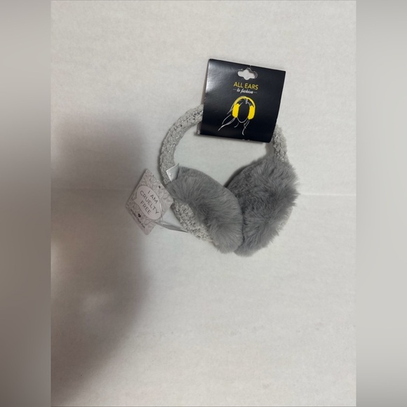 Women's Furry Faux Fur Fuzzy Ear - Picture 5 of 5